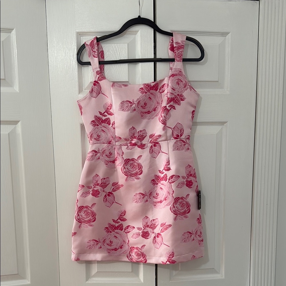 Lulu’s Floral Pink Dress